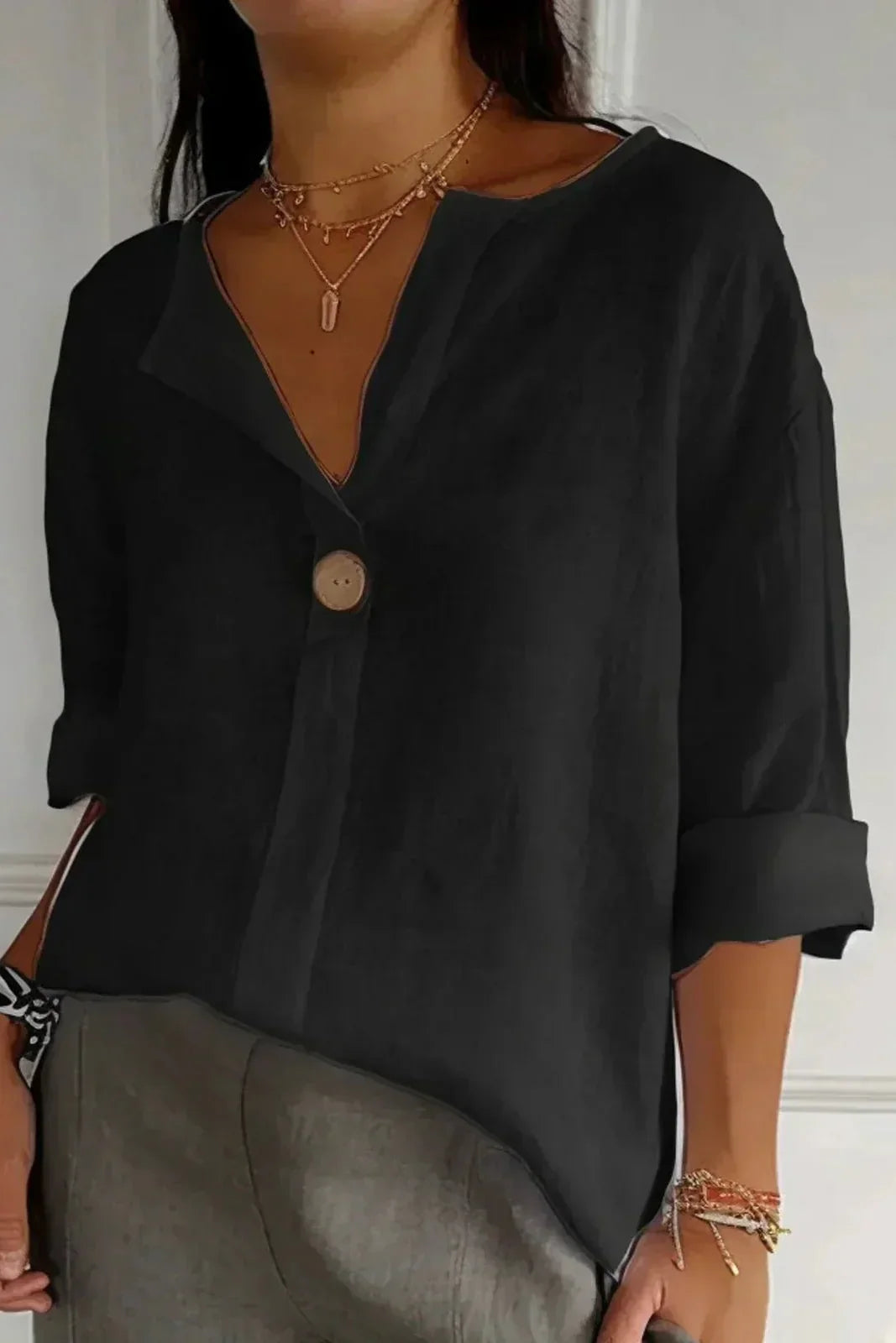 Noelle | Minimalist Button Blouse