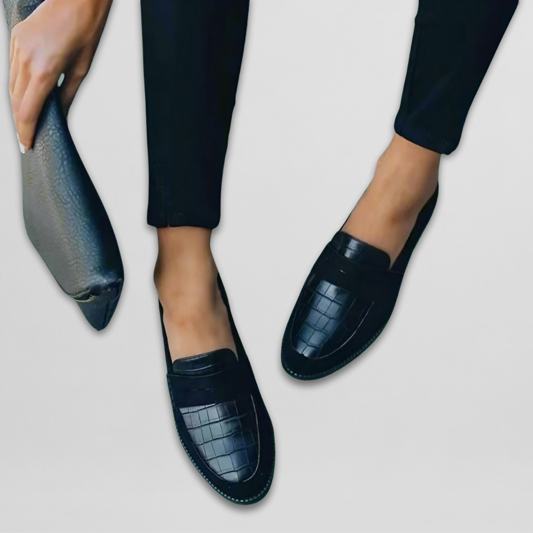 Clara | Croc-Effect Loafers