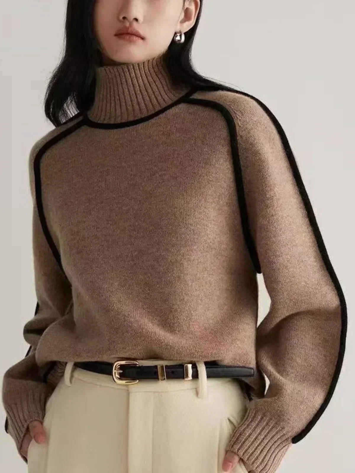 Donna |  Sweater