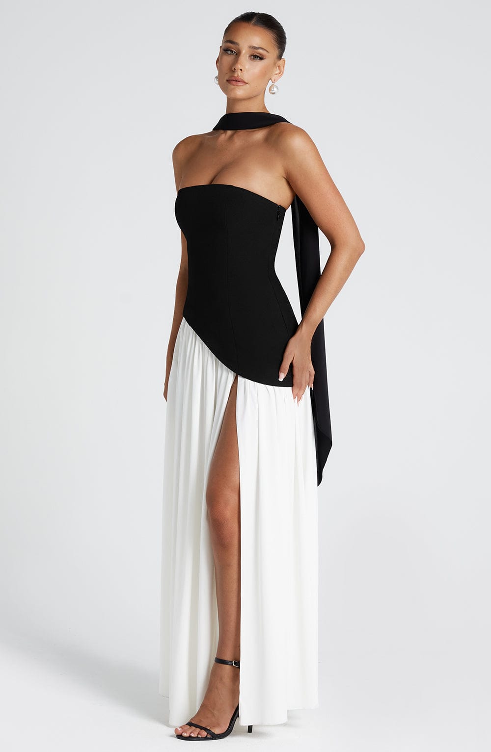 Maliyah | Strapless Maxi Dress